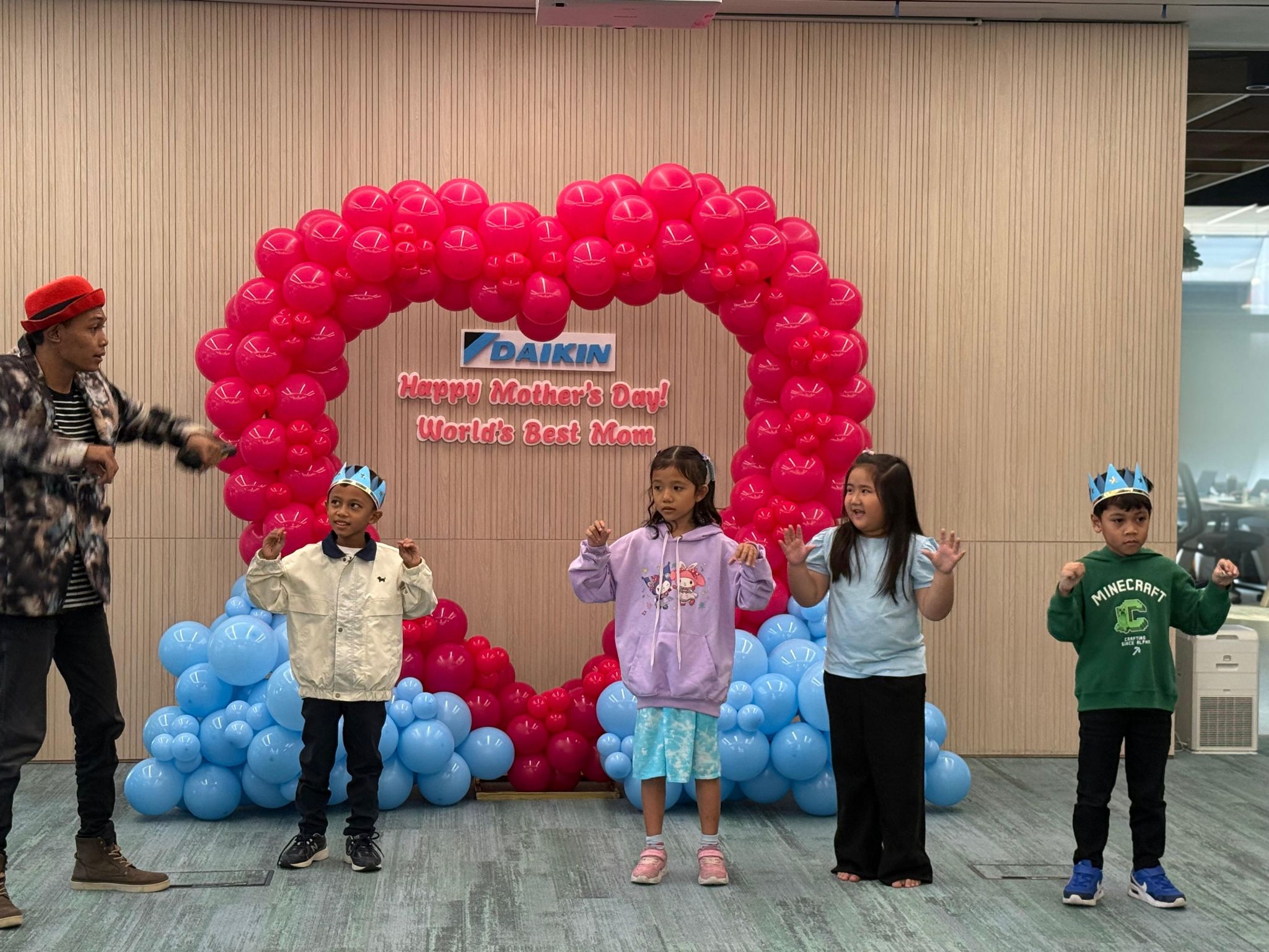 Image of Hari Ibu Bersama Daikin: Menghargai Peran Ibu di Dunia Kerja dan Keluarga